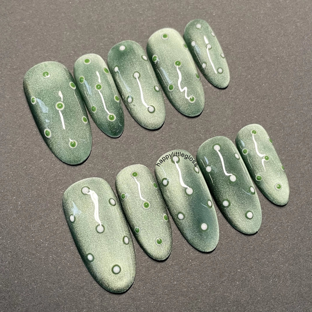 ✦ Cateye Polka Dots Cactus 🌵